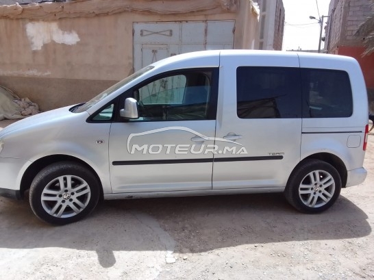 فولكزفاكن كاددي مستعملة 1483740