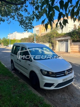 فولكزفاكن كاددي 1.6l مستعملة 1754478