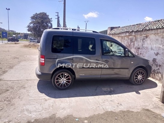 فولكزفاكن كاددي مستعملة 1437801