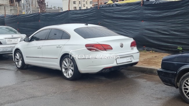 VOLKSWAGEN Passat occasion 1629448