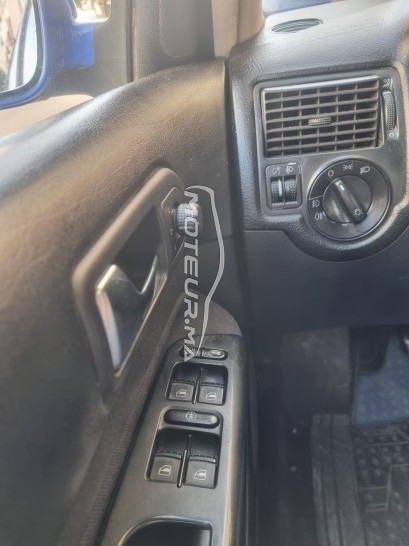 VOLKSWAGEN Golf 4 occasion 1784533