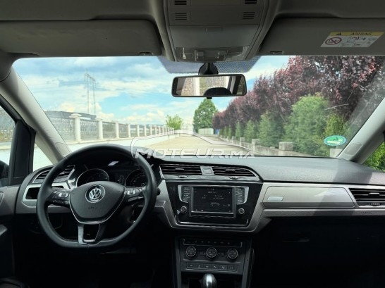 فولكزفاكن تووران R-line مستعملة 2624546