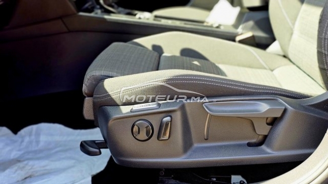 VOLKSWAGEN Passat occasion 2608075