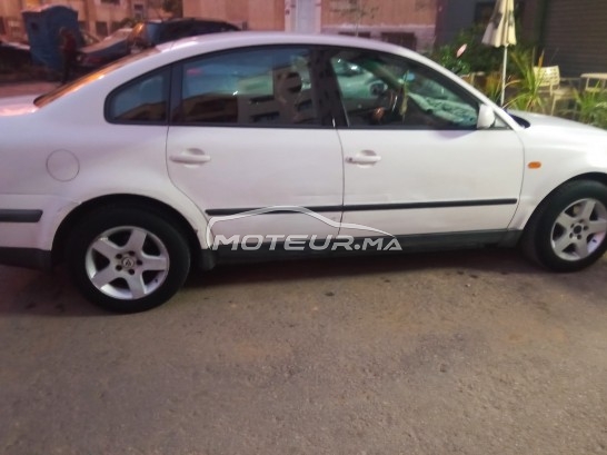 VOLKSWAGEN Passat occasion 1526870