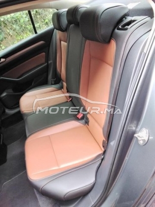 VOLKSWAGEN Passat occasion 1481900