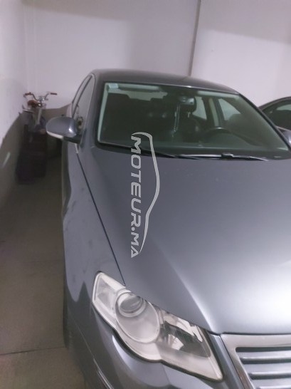 VOLKSWAGEN Passat occasion 1528653