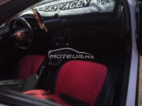 VOLKSWAGEN Passat occasion 1526869