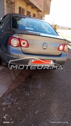 VOLKSWAGEN Passat occasion 1843419