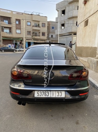 VOLKSWAGEN Passat occasion 1798685