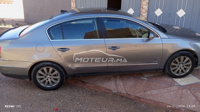 VOLKSWAGEN Passat occasion 1843414