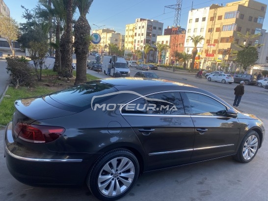 VOLKSWAGEN Passat occasion 1760460