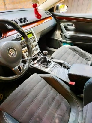 VOLKSWAGEN Passat occasion 1759547