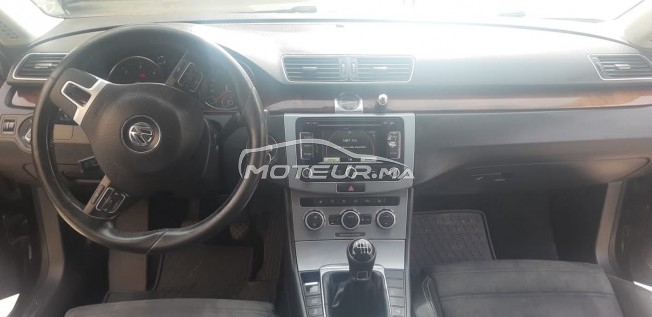 VOLKSWAGEN Passat occasion 1499898