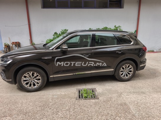 فولكزفاكن توواريج Elegance مستعملة 2220967