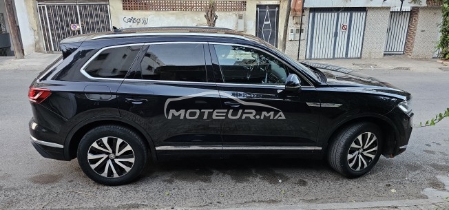 VOLKSWAGEN Touareg Volkswagen twarg 2019 2er main occasion 2902812