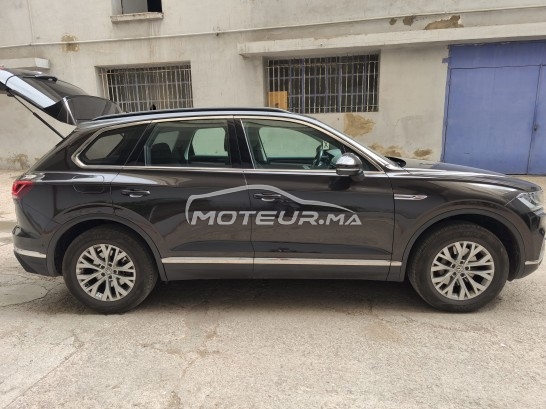 فولكزفاكن توواريج Elegance مستعملة 2220968