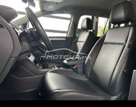 فولكزفاكن تووران مستعملة 2403266