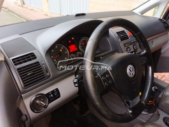 فولكزفاكن تووران مستعملة 1249063