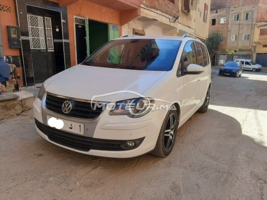 فولكزفاكن تووران مستعملة 1255844