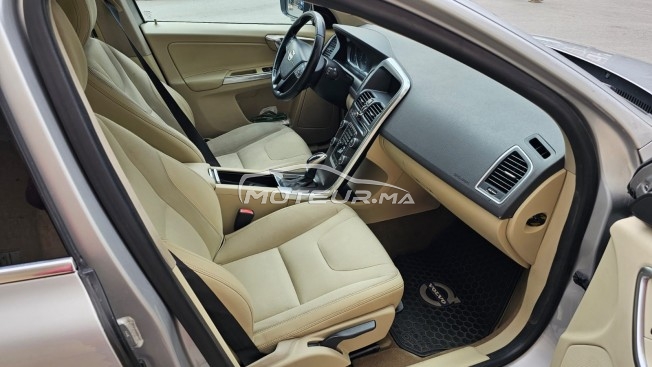 فولفو كسس60 D4 مستعملة 1760389