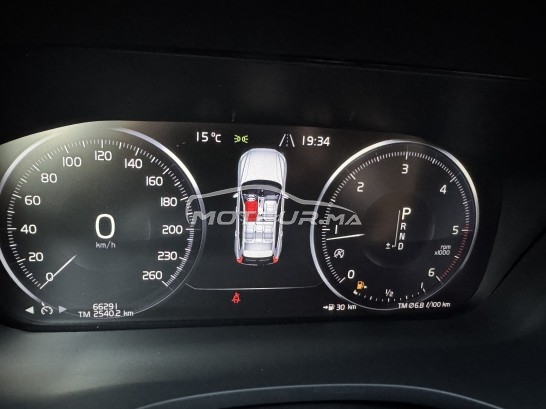 فولفو كسس60 D4 momentum مستعملة 2249560