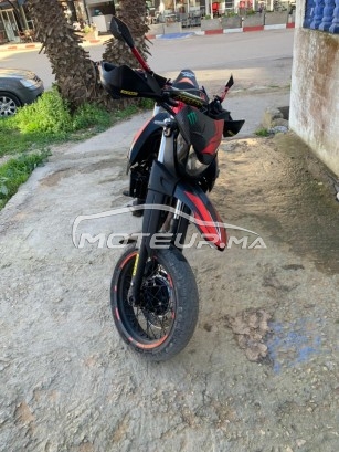 ياماها كست 660 كس إسوبيرموتارد مستعملة 1120628