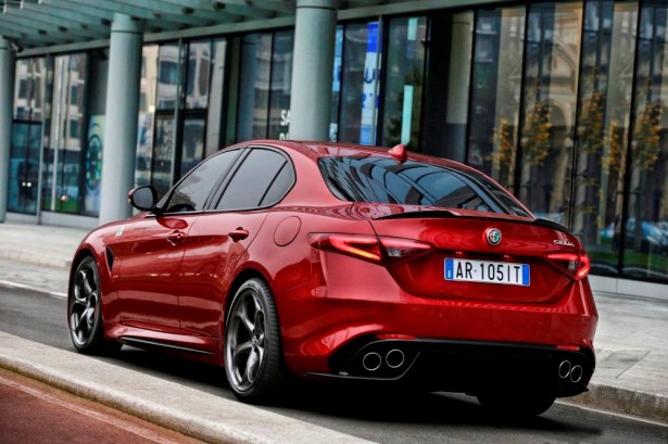 ALFA-ROMEO - ALFA-ROMEO GIULIA ,2.9 v6 quadrifoglio verde 510 - 2