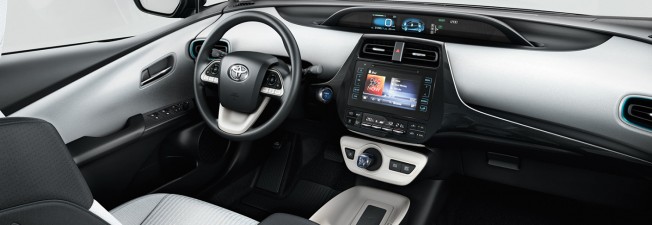 TOYOTA - TOYOTA PRIUS,Lounge - 5