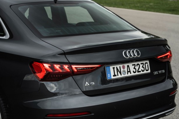 AUDI - AUDI A3 BERLINE,35 tdi premium - 4