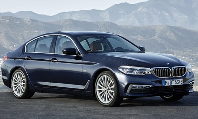 BMW - BMW SERIE 5,520d sport+ - 5