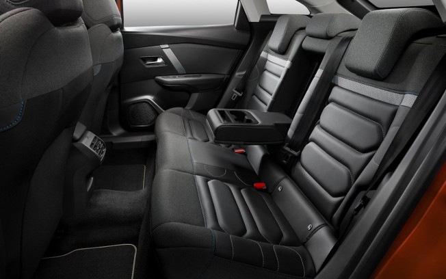 CITROEN - CITROEN C4,1,5 bluehdi feel eat8 - 18