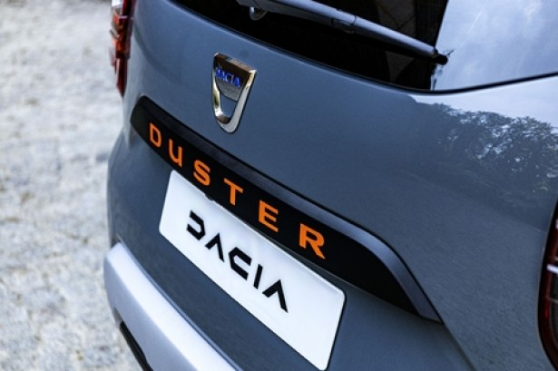 DACIA - DACIA DUSTER,1,5 dci 110 4x2 edc sÉrie limitÉe extreme - 4