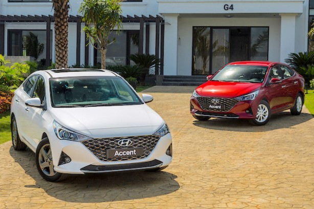 HYUNDAI - HYUNDAI ACCENT,1.5 u2 vgt inventive bva - 4
