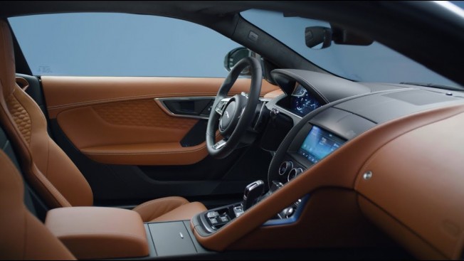 JAGUAR - JAGUAR F-TYPE,2.0 l essence i4 300 ch rwd auto cabriolet swb r-dynamic - 9