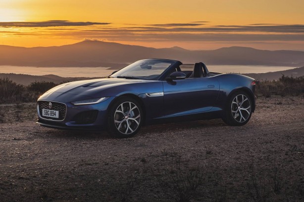 JAGUAR - JAGUAR F-TYPE,2.0 l essence i4 300 ch rwd auto cabriolet swb r-dynamic - 7