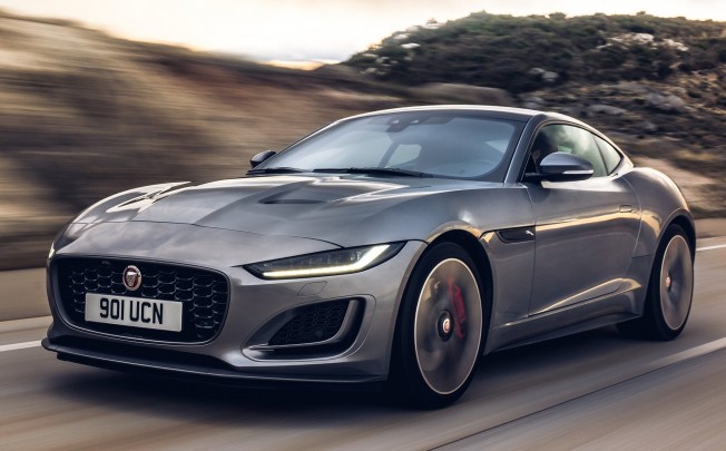 JAGUAR - JAGUAR F-TYPE,2.0 l essence i4 300 ch rwd auto coupe swb r-dynamic - 19