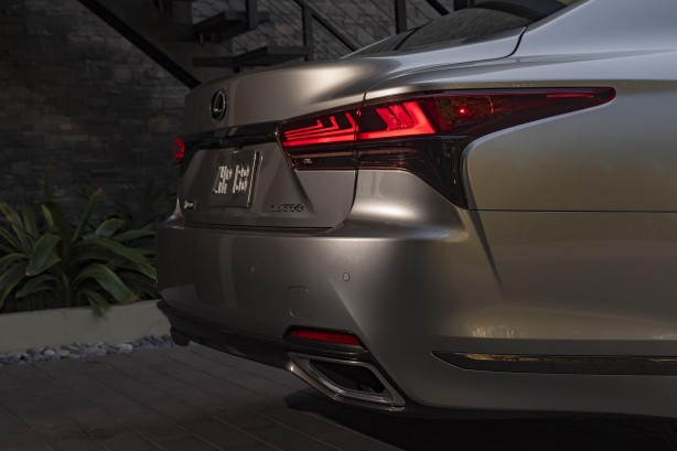 LEXUS - LEXUS LS,500h 2wd luxury - 4