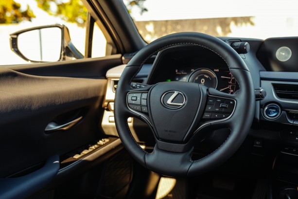 LEXUS - LEXUS UX,250 h f sport - 6