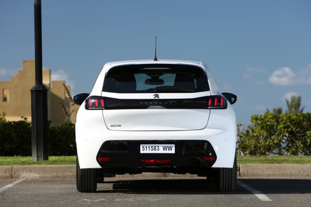 PEUGEOT - PEUGEOT 208,Access 1.6 hdi 92 ch - 11