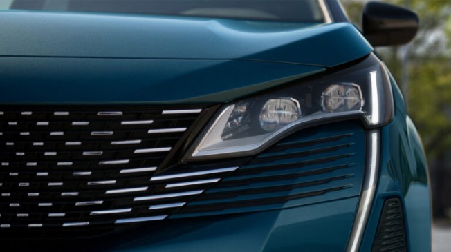 PEUGEOT - PEUGEOT 5008,2.0 hdi gt - 12