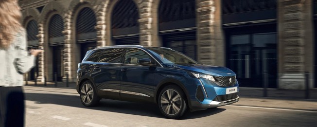 PEUGEOT - PEUGEOT 5008,2.0 hdi gt - 3