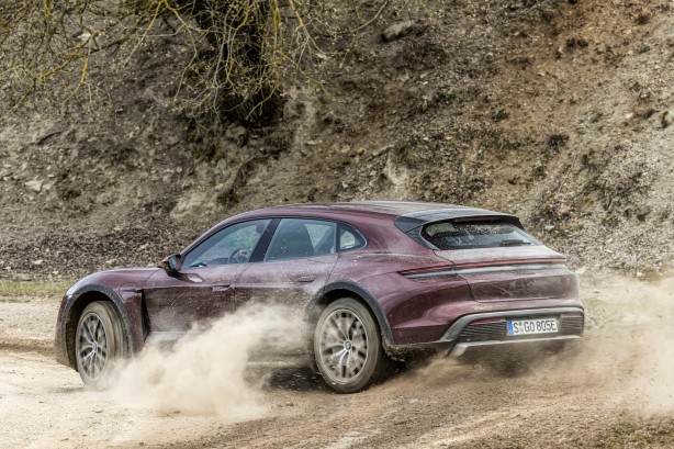 PORSCHE - PORSCHE TAYCAN CROSS TURISMO,Cross turismo 4s - 32