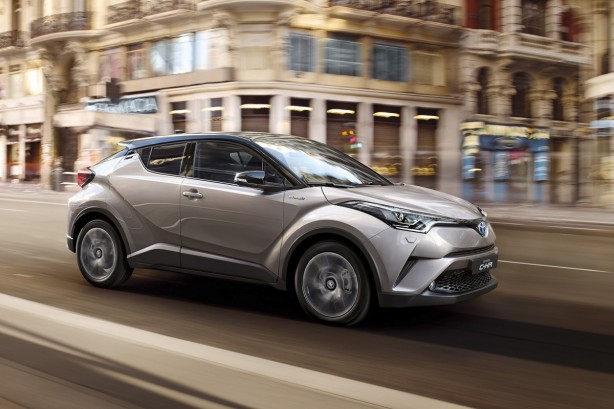 TOYOTA - TOYOTA C-HR,Dynamic + hv - 7