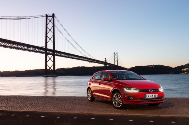 VOLKSWAGEN - VOLKSWAGEN POLO,Trendline 1.0 mpi 75 - 6