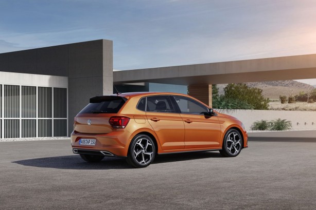 VOLKSWAGEN - VOLKSWAGEN POLO,Trendline 1.0 mpi 75 - 8