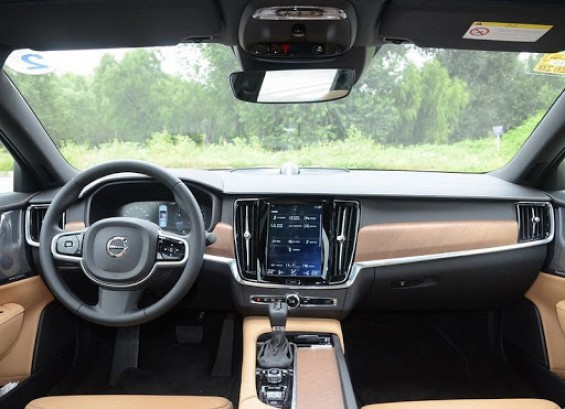 VOLVO - VOLVO S90,Recharge t8 awd inscription - 1