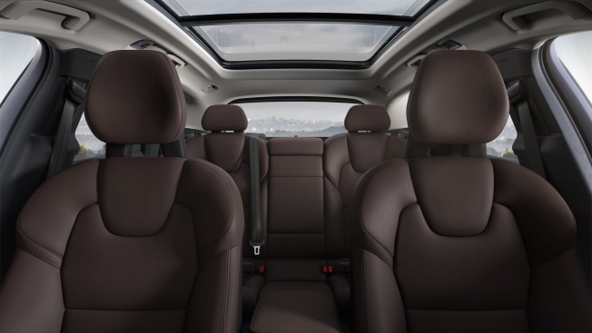VOLVO - VOLVO XC60,D4 fwd momentum - 19