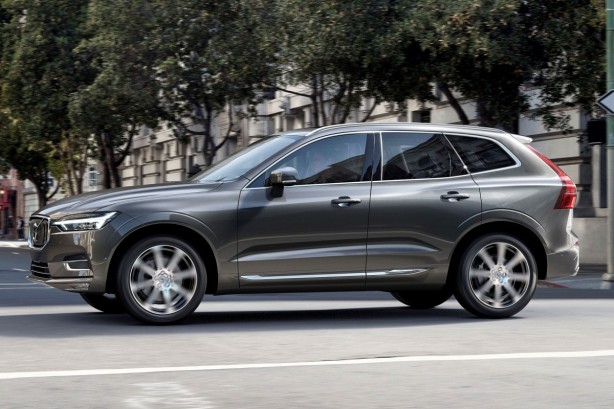 VOLVO - VOLVO XC60,D4 fwd momentum - 20