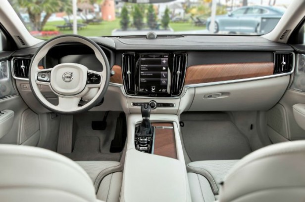VOLVO - VOLVO XC90,T8 twin engine r-design pack - 5