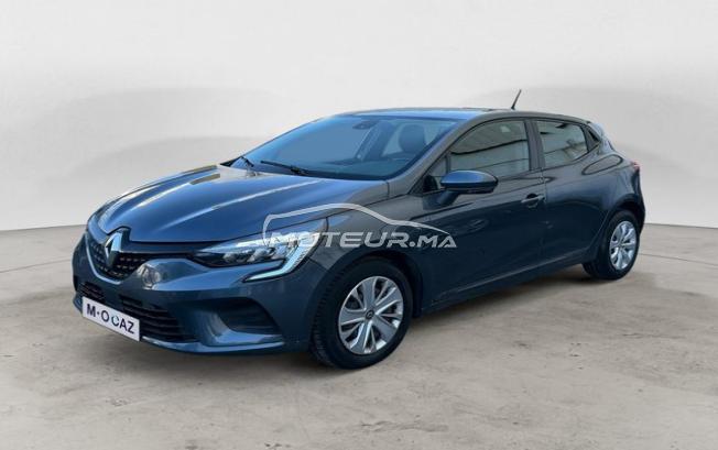 RENAULT. Clio
